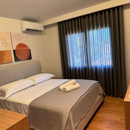 Izi Boutique Appartement Tirana Buitenkant foto