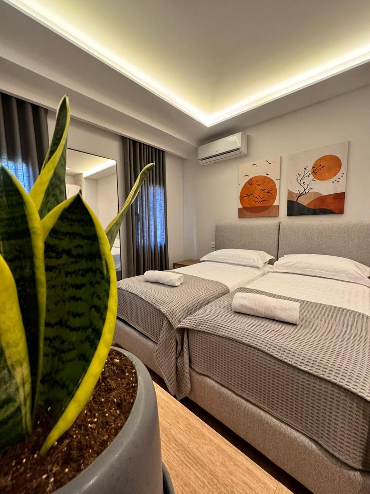 Izi Boutique Appartement Tirana Buitenkant foto