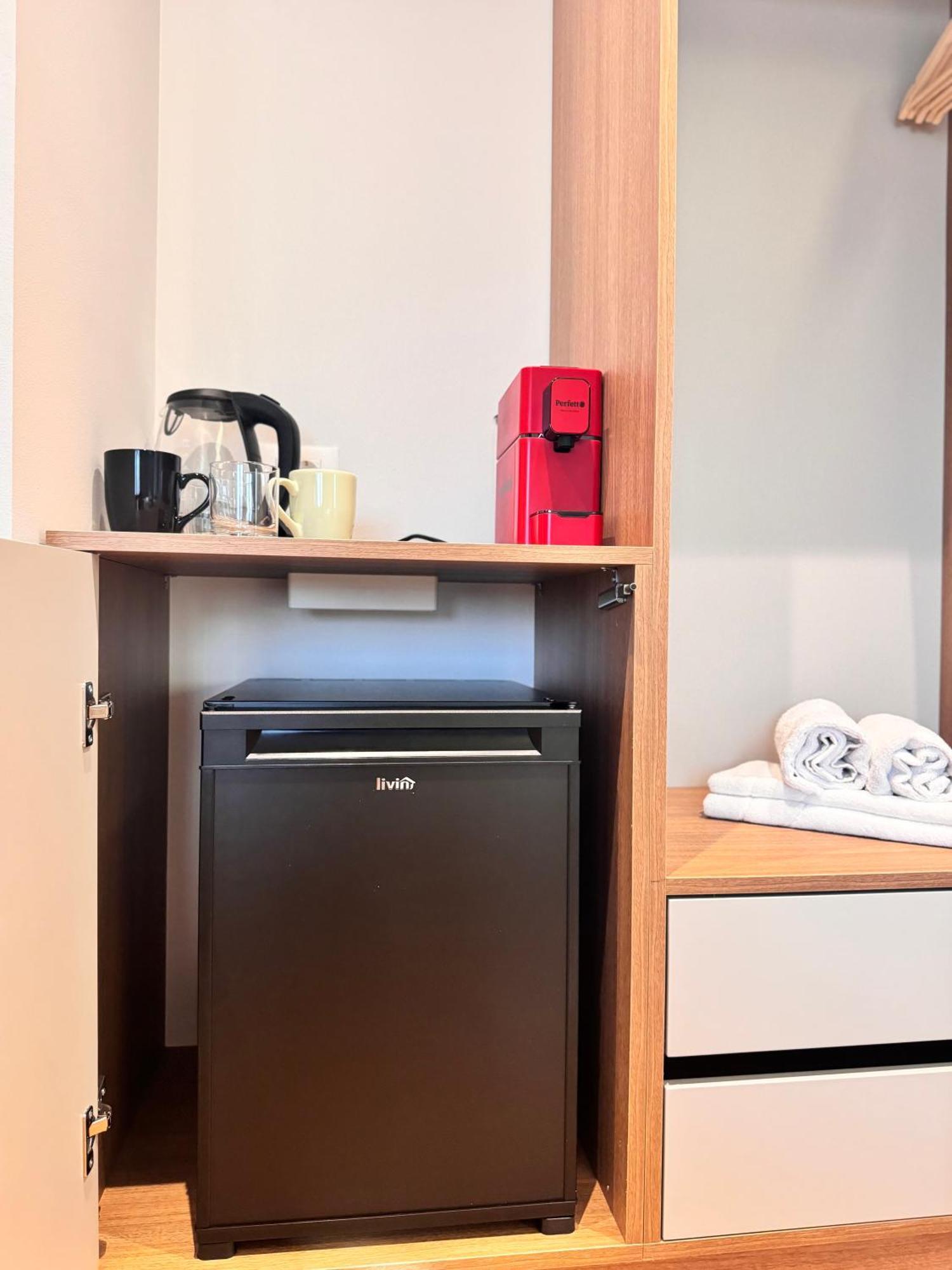 Izi Boutique Appartement Tirana Buitenkant foto